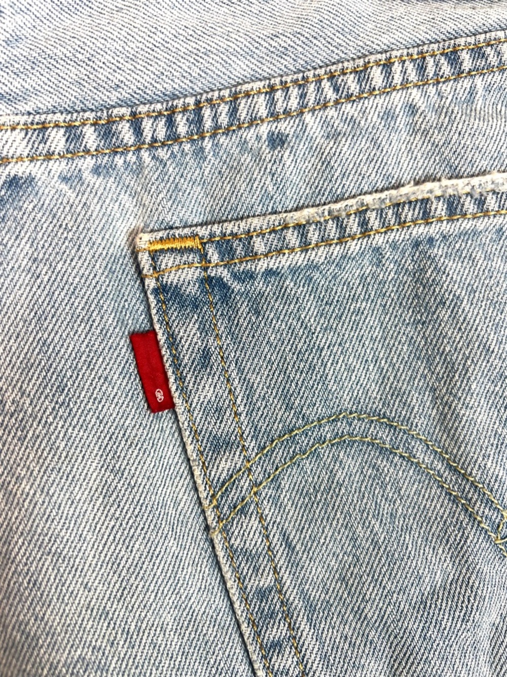 Levi’s Premium Denim Jean Shorts Distressed Size 28 - Picture 7 of 13